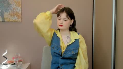 Cassandra online show from March 2026 05:08:02 AM