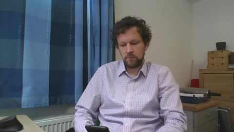 chr35is09 online show from March 2025 07:49:02 AM