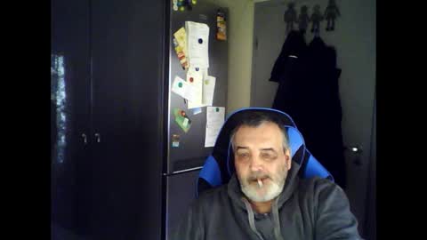 Snapshot of chris250268 chatting on April 2026 09:29:01 AM Chris online show from April 2026 09:29:01 AM