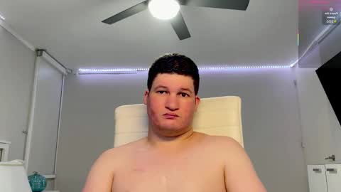 Snapshot of chris___evanss chatting on September 2025 11:08:02 PM Chris Evens online show from September 2025 11:08:02 PM