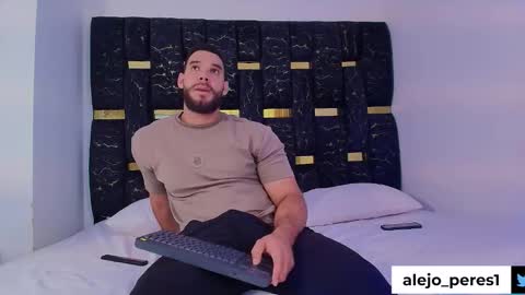 Chris B online show from December 2025 06:02:01 PM