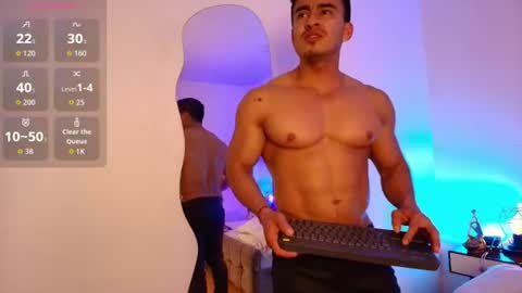 chris_clarck online show from June 2026 07:57:02 PM