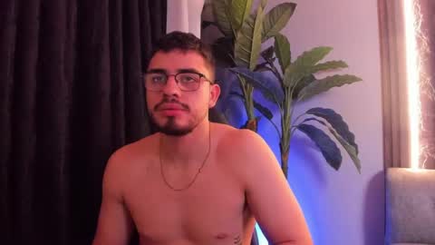 Snapshot of chris_gold_ chatting on April 2026 08:55:02 PM Chris online show from April 2026 08:55:02 PM