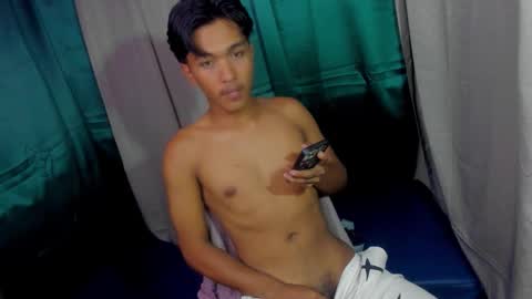 Snapshot of chris_hardfucker chatting on February 2026 10:46:01 AM chris_hardfucker online show from February 2026 10:46:01 AM