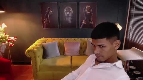 chris online show from June 2026 07:41:02 PM