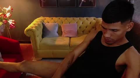 chris online show from June 2026 07:33:01 PM