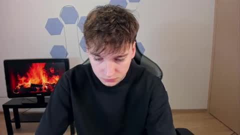 Chris Tyson online show from January 2025 04:04:01 AM