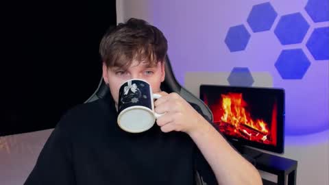 Chris Tyson online show from February 2025 02:24:02 AM