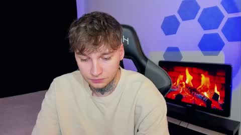 Chris Tyson online show from February 2025 02:09:02 AM