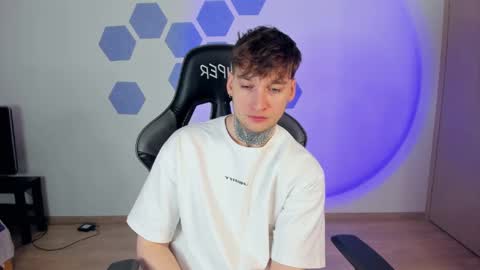 Chris Tyson online show from February 2025 12:58:01 PM