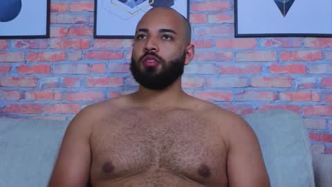 Snapshot of chris_varden chatting on March 2026 08:14:02 PM Chris Varden online show from March 2026 08:14:02 PM