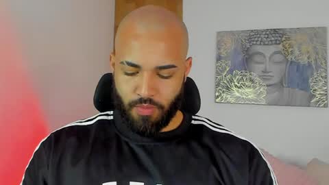 Snapshot of chris_varden chatting on April 2026 08:28:02 PM Chris Varden online show from April 2026 08:28:02 PM