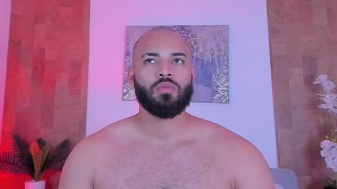 Snapshot of chris_varden chatting on April 2026 07:45:01 PM Chris Varden online show from April 2026 07:45:01 PM