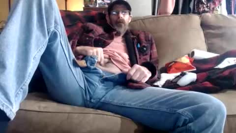 chrisintn online show from November 2025 05:08:01 PM