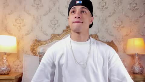 Chris online show from December 2025 06:59:02 PM