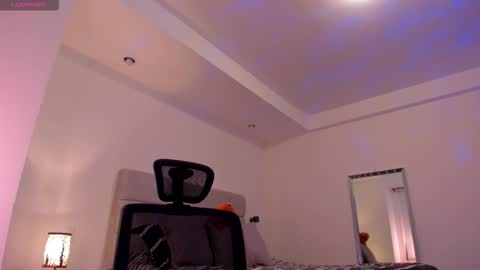 chrismorgan24 online show from December 2025 12:40:01 AM