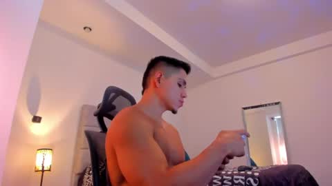 Snapshot of chrismorgan24 chatting on June 2026 03:29:01 PM chrismorgan24 online show from June 2026 03:29:01 PM