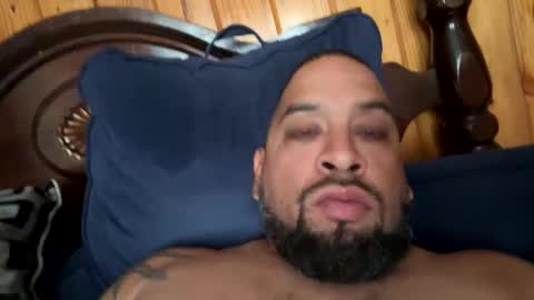 Snapshot of chrisr4203 chatting on April 2026 07:22:02 PM chrisr4203 online show from April 2026 07:22:02 PM