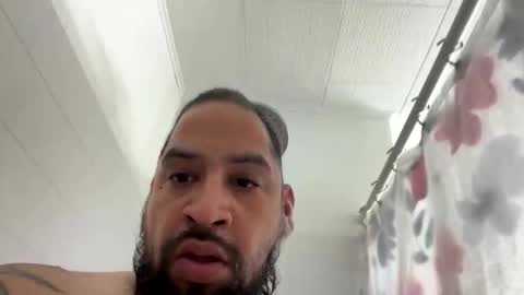 Snapshot of chrisr4203 chatting on April 2026 12:15:01 PM chrisr4203 online show from April 2026 12:15:01 PM