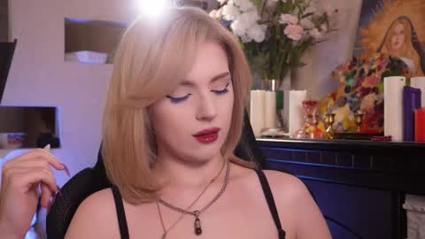 Snapshot of chriss_foxx chatting on March 2026 03:40:01 PM chriss_foxx online show from March 2026 03:40:01 PM