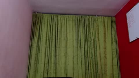 Snapshot of chriss_james chatting on December 2024 04:00:01 AM chriss_james online show from December 2024 04:00:01 AM