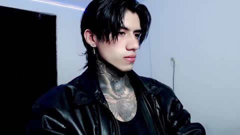 CHRIS  INDEPENT MODEL online show from February 2025 10:58:01 PM