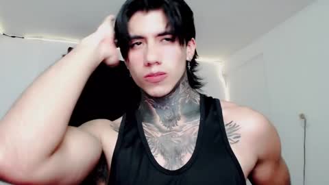 CHRIS  INDEPENT MODEL online show from February 2025 06:19:01 PM