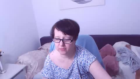 Christa online show from January 2026 01:27:02 PM