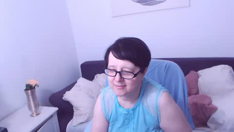 Christa online show from June 2026 07:36:02 AM