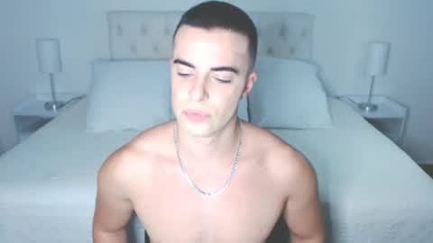 christiandiorx online show from November 2025 12:12:01 AM