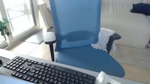 Snapshot of christiano1977 chatting on December 2025 06:49:01 PM Michael USA online show from December 2025 06:49:01 PM