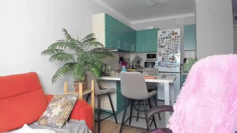 Snapshot of christina_hot chatting on January 2025 06:56:01 AM Chris online show from January 2025 06:56:01 AM