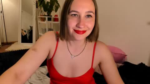 christina rosse online show from May 2026 08:25:01 PM