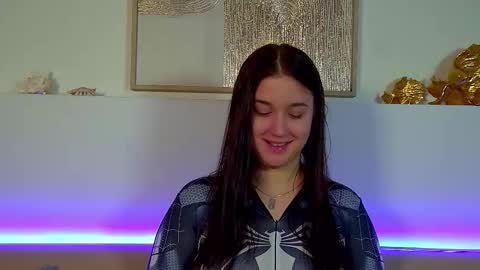 Christina online show from December 2025 06:35:02 PM