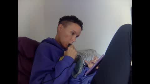 Christina Saunters online show from March 2025 08:10:02 PM