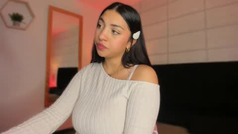 Snapshot of christine_harper chatting on September 2025 11:57:01 AM Christine online show from September 2025 11:57:01 AM