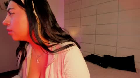 Christine  online show from March 2026 12:27:02 PM