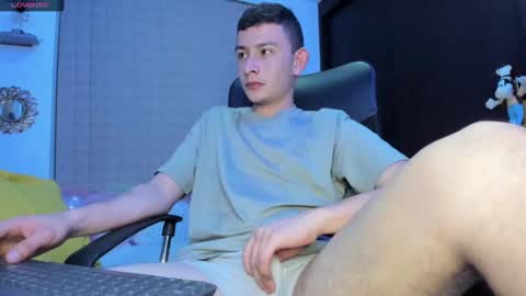 Snapshot of christmiller_1 chatting on February 2025 05:04:01 AM christmiller_1 online show from February 2025 05:04:01 AM