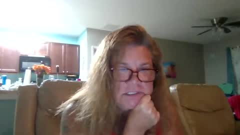 Snapshot of christopher_rain chatting on April 2026 04:06:02 AM Christopher Rain online show from April 2026 04:06:02 AM