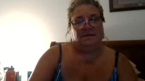 Snapshot of christopher_rain chatting on May 2026 12:05:01 AM Christopher Rain online show from May 2026 12:05:01 AM