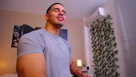 Snapshot of christopherblack_ chatting on November 2025 01:06:01 PM Christopher Black online show from November 2025 01:06:01 PM