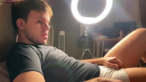 Christopher online show from January 2026 08:25:02 PM