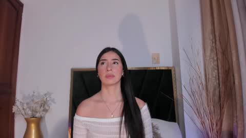 Christy online show from September 2025 06:32:02 PM