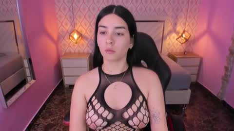 CHRISTY  online show from November 2025 07:36:02 PM