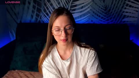 ChristyCrayme online show from November 2025 01:47:01 AM