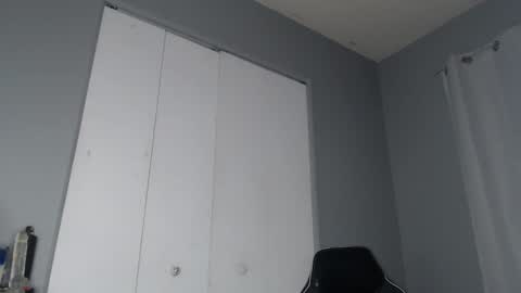 Snapshot of chrisvacherx chatting on December 2024 09:03:01 AM ChrisVacherx online show from December 2024 09:03:01 AM