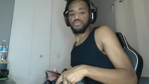 Snapshot of chrisvacherx chatting on December 2024 11:57:02 AM ChrisVacherx online show from December 2024 11:57:02 AM