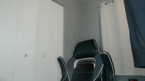 Snapshot of chrisvacherx chatting on January 2025 04:25:02 AM ChrisVacherx online show from January 2025 04:25:02 AM