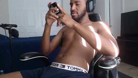 Snapshot of chrisvacherx chatting on September 2025 05:18:01 PM ChrisVacherx online show from September 2025 05:18:01 PM