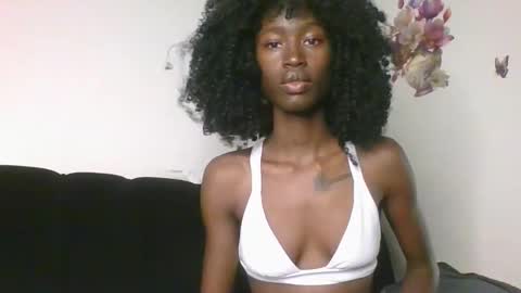 Snapshot of chroe22 chatting on March 2026 07:00:02 AM chroe22 online show from March 2026 07:00:02 AM